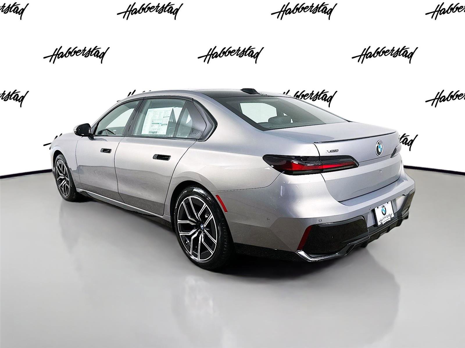 New 2026 BMW 740i xDrive w/ Premium Package image 7