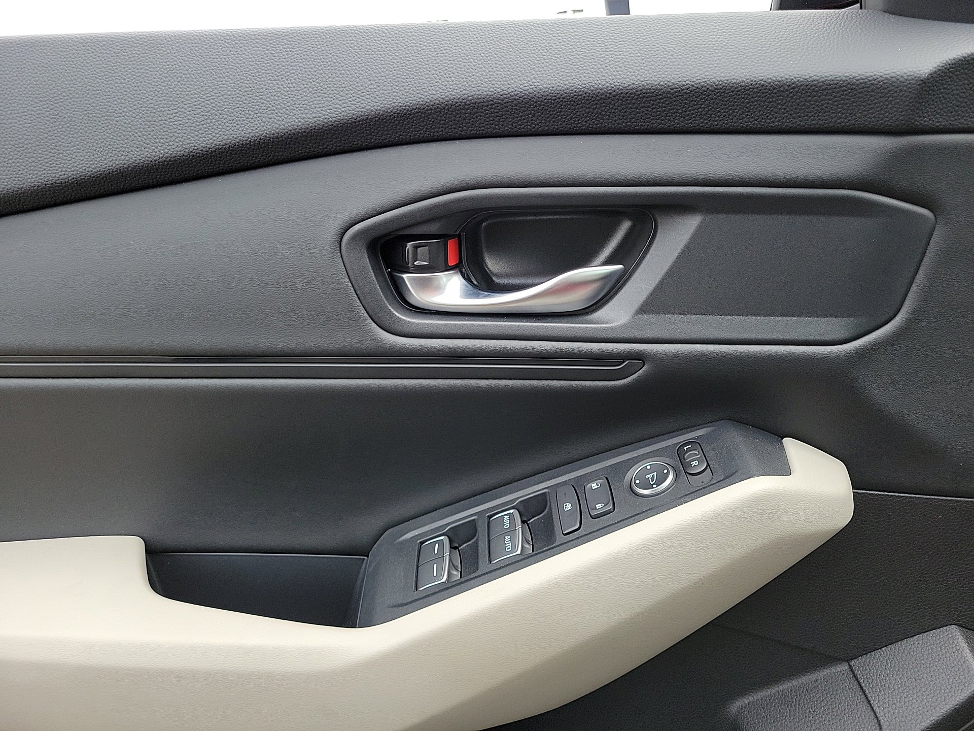 Certified 2024 Honda Accord EX image 15