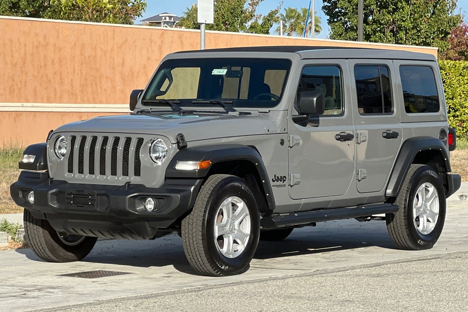 Used 2022 Jeep Wrangler Unlimited Sport w/ Sun And Sound Package image 8