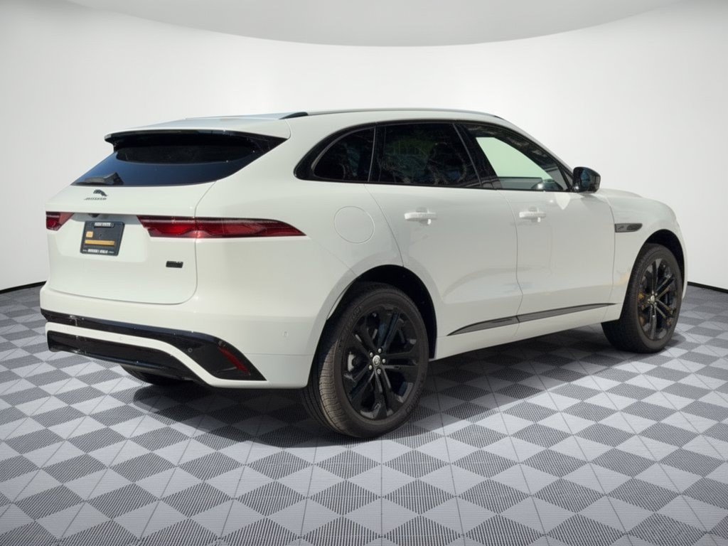 New 2026 Jaguar F-PACE R-Dynamic S AWD/4WD image 9