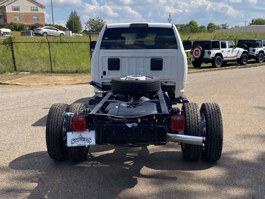 New 2027 RAM 4500 Tradesman AWD/4WD image 5