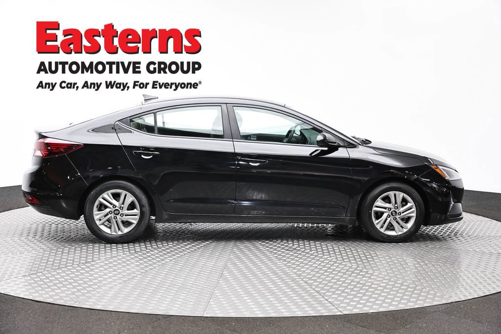 Used 2020 Hyundai Elantra SEL w/ Cargo Package (C1) FWD image 4