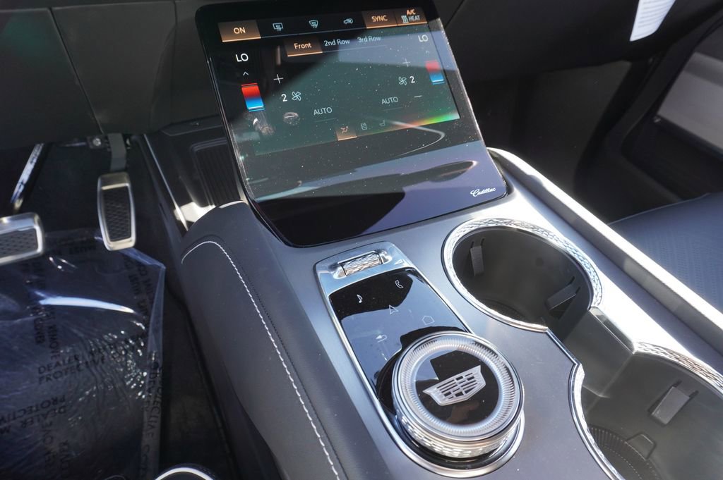 New 2026 Cadillac Vistiq Platinum image 19