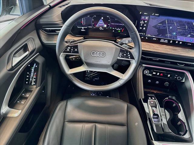Used 2025 Audi Q5 Premium AWD/4WD image 19