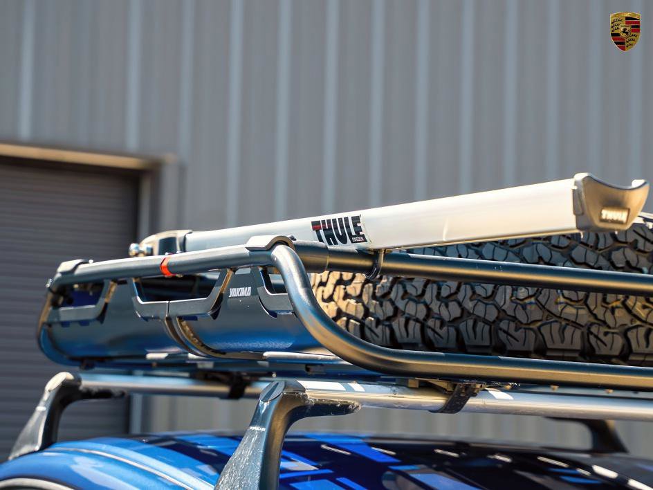 Used 2010 Porsche 911 Carrera 4 image 16