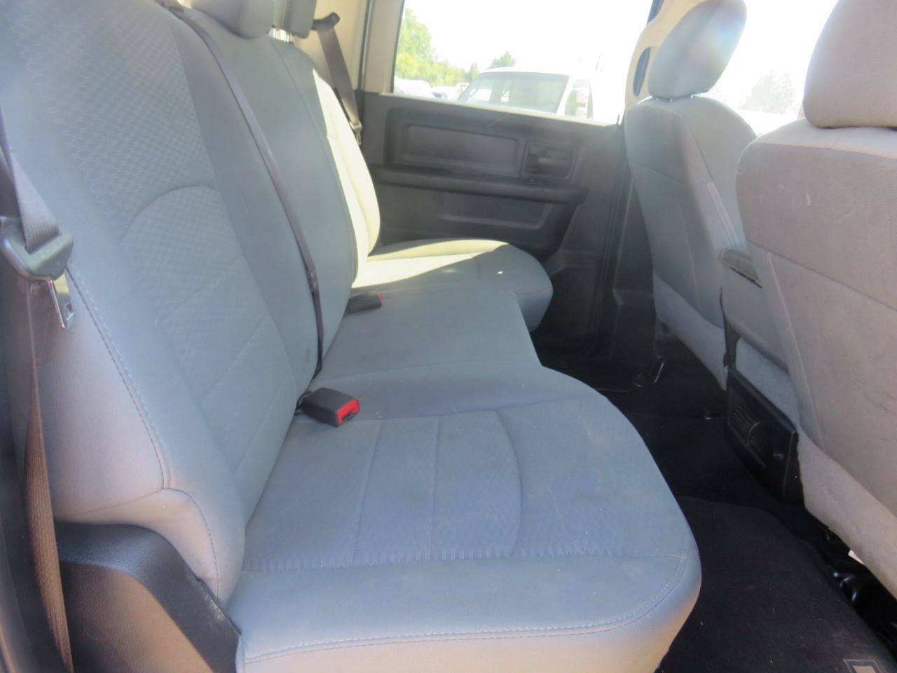 Used 2018 RAM 3500 Tradesman w/ Chrome Appearance Group AWD/4WD image 24