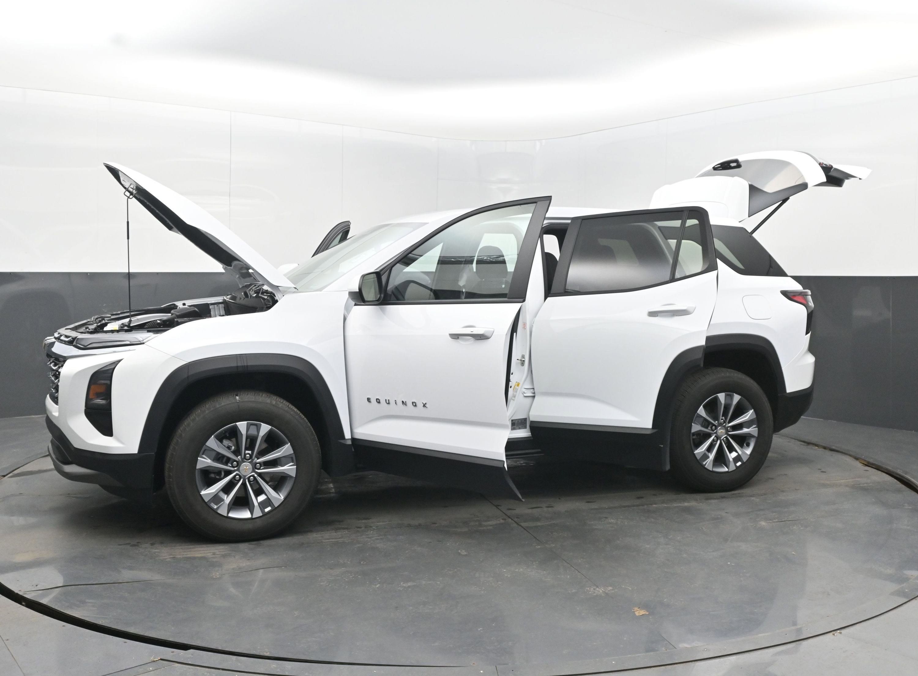 Certified 2025 Chevrolet Equinox LT image 42