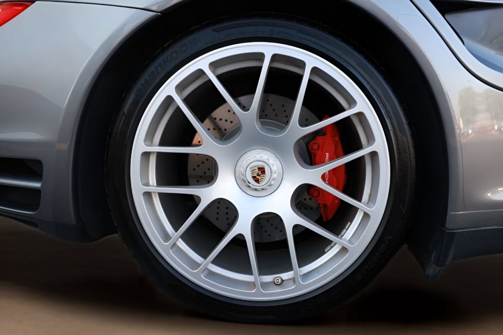 Used 2010 Porsche 911 Turbo AWD/4WD image 47