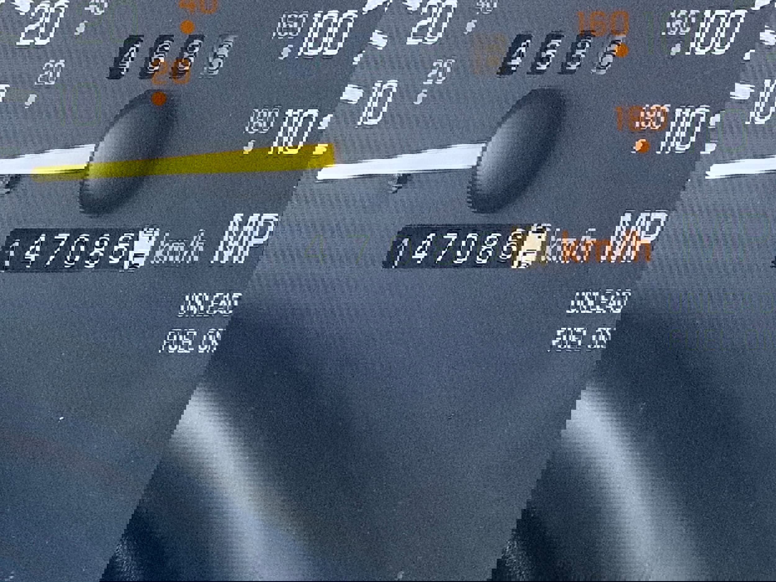 Used 1994 Pontiac Grand Prix SE image 20