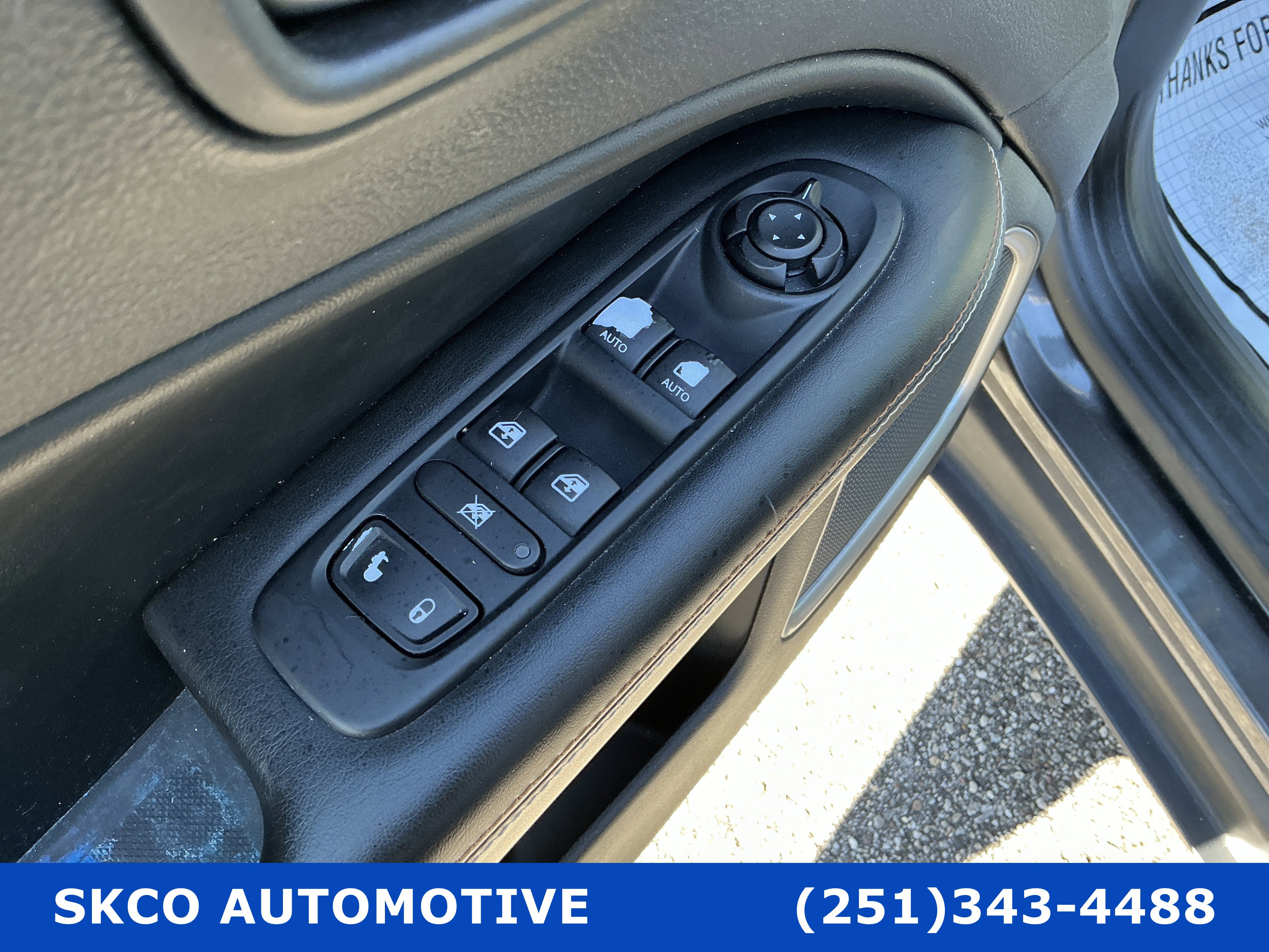 Used 2020 Jeep Compass Latitude image 19