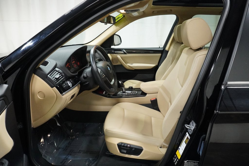 Used 2017 BMW X3 xDrive28i image 12