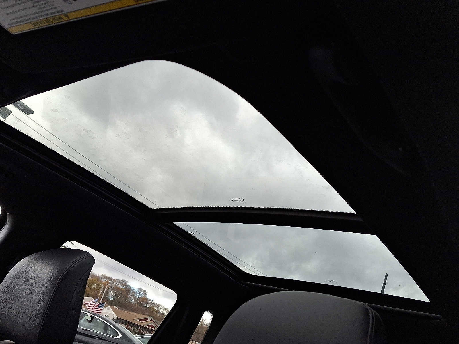 New 2026 Jeep Compass Limited w/ Sun, Sound & Navigation Group image 10