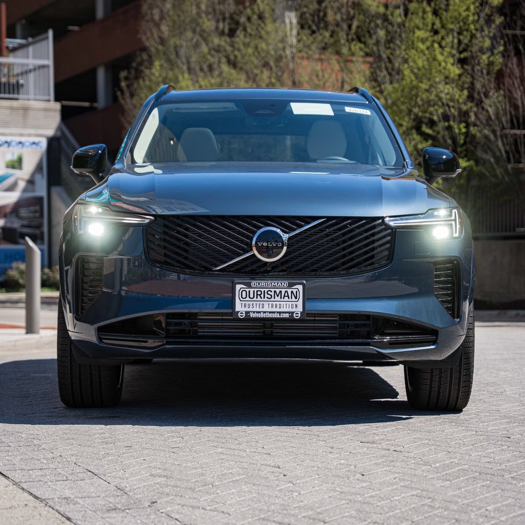 New 2026 Volvo XC90 T8 Ultra AWD/4WD image 2