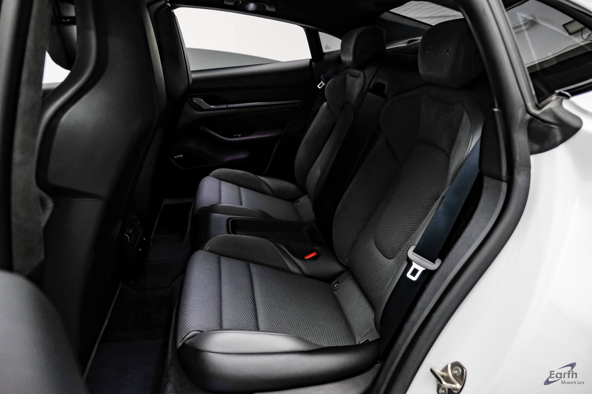 Used 2020 Porsche Taycan Turbo S image 71