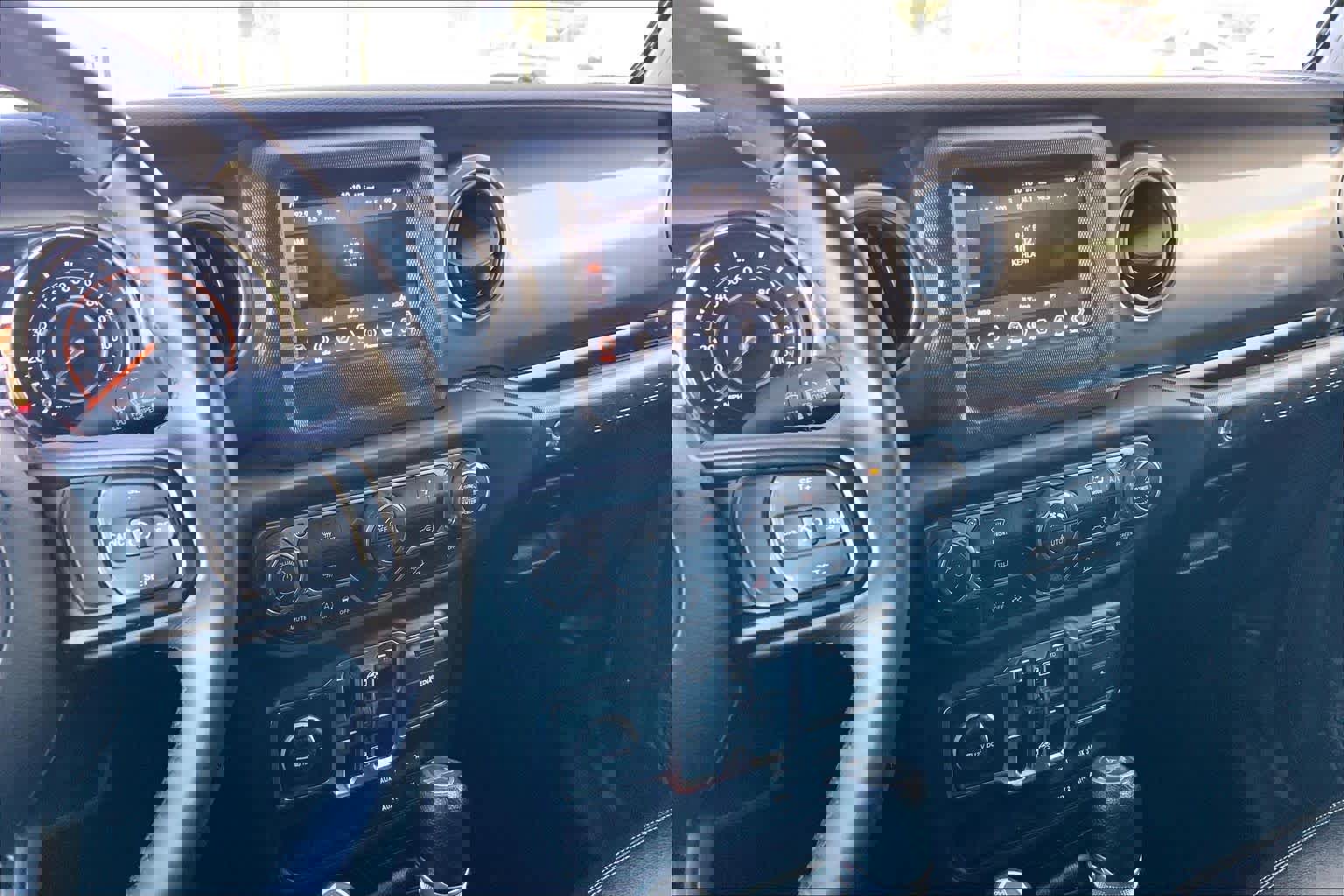 Used 2019 Jeep Wrangler Unlimited Sport S image 6