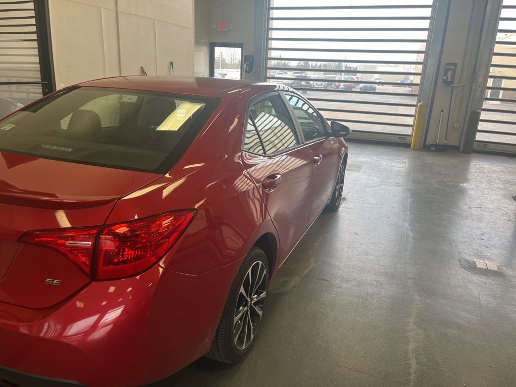 Used 2017 Toyota Corolla SE image 9