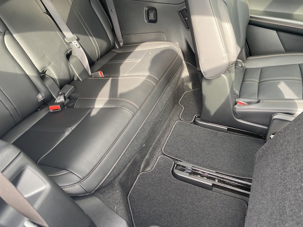 New 2026 MAZDA CX-90 Plug-In Hybrid w/Premium Sport image 27