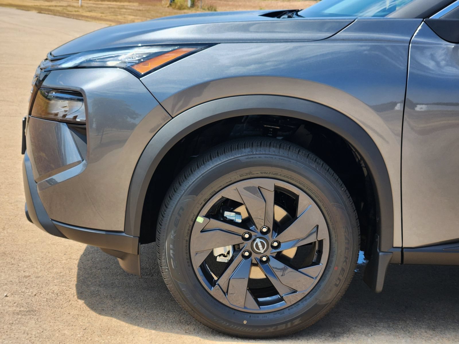 New 2026 Nissan Rogue SV FWD image 10