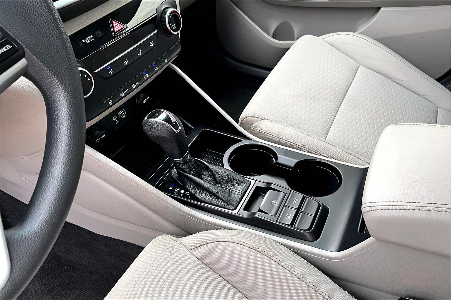 Used 2020 Hyundai Tucson Value FWD image 13