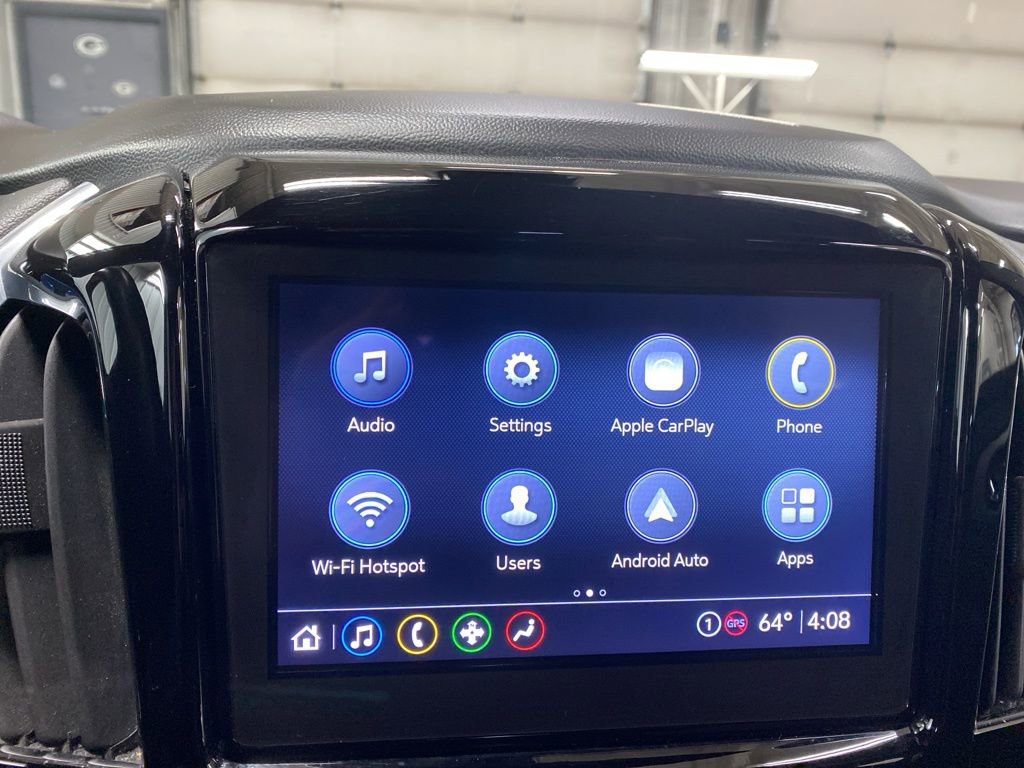 Used 2023 Chevrolet Traverse LT w/ Midnight/Sport Edition image 6