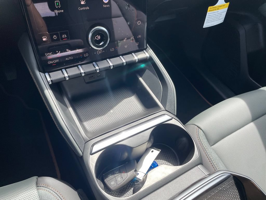 New 2026 GMC Terrain AT4 AWD/4WD image 18