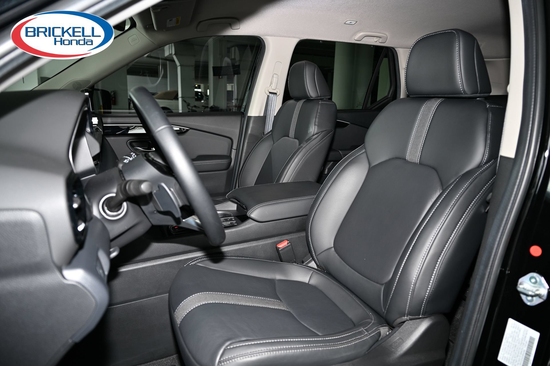 Certified 2025 Honda Pilot EX-L image 6