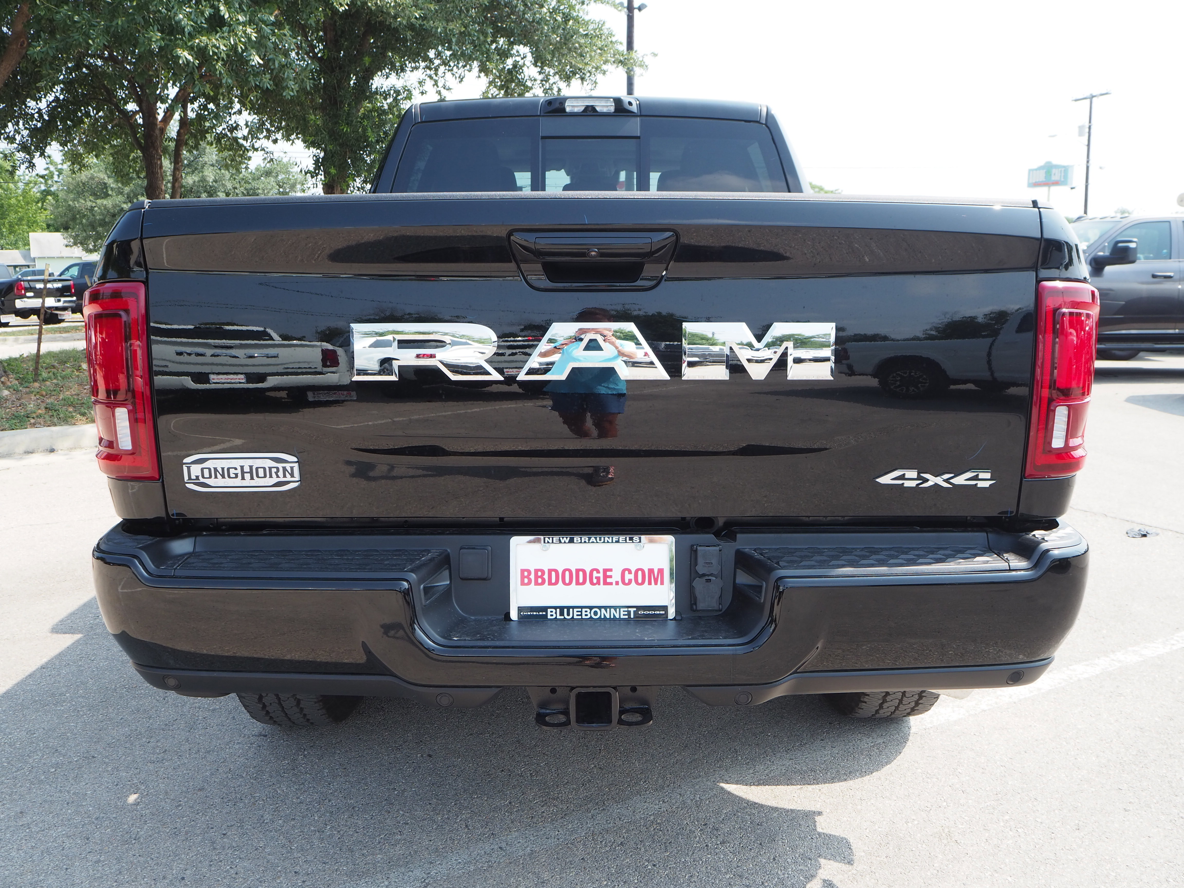 New 2025 RAM 2500 Limited AWD/4WD image 7