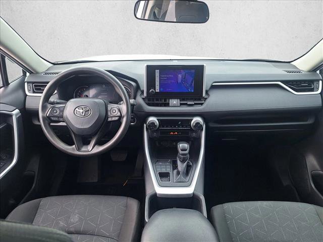 Used 2024 Toyota RAV4 XLE AWD/4WD image 16