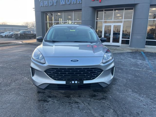 Used 2021 Ford Escape SE w/ SE Sport Appearance Package image 13