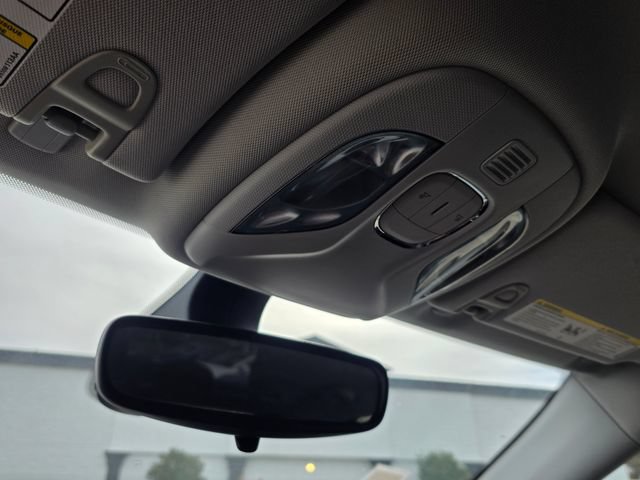 Used 2020 Jeep Compass Latitude FWD image 35