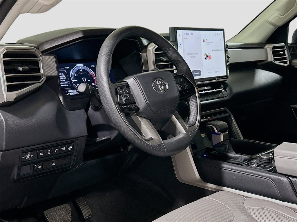 Used 2024 Toyota Tundra Limited image 7