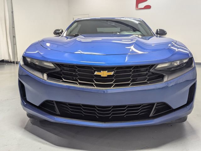 Used 2021 Chevrolet Camaro LT RWD image 24