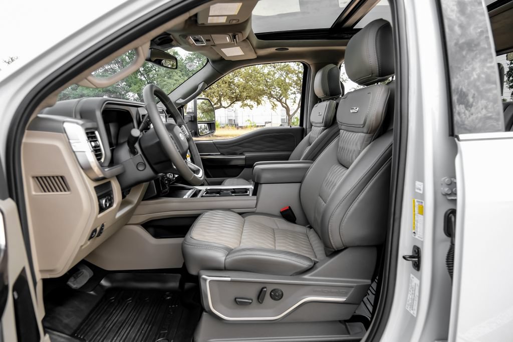 Used 2026 Ford F450 Platinum w/ Platinum Plus Package AWD/4WD image 6