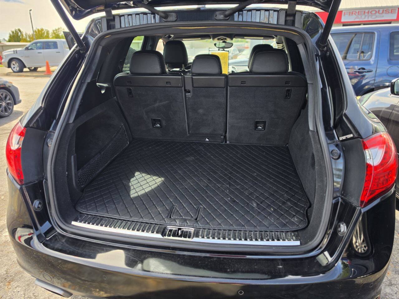 Used 2014 Porsche Cayenne Platinum Edition AWD/4WD image 14