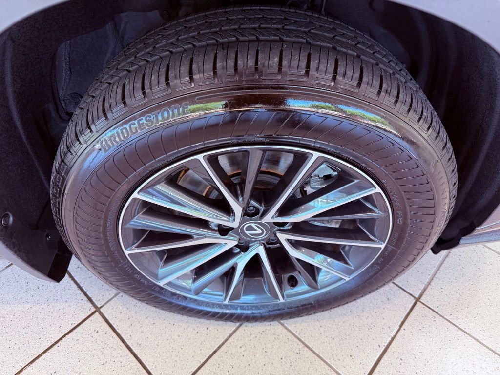 Used 2024 Lexus NX 350 AWD image 16