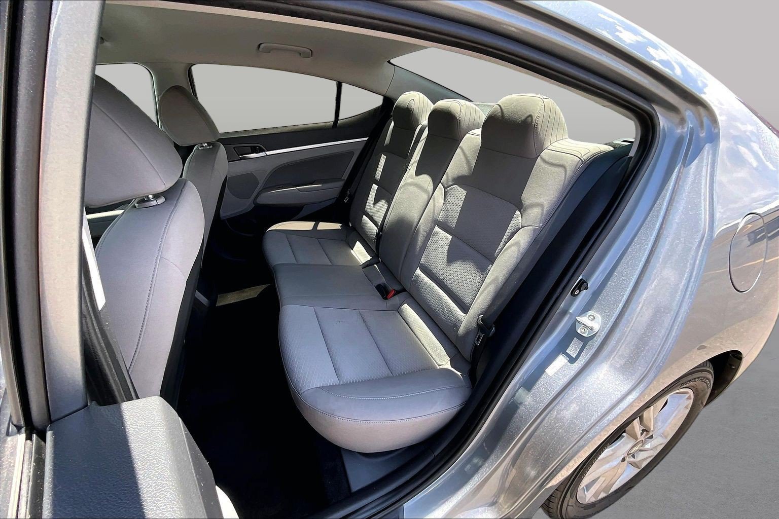 Used 2019 Hyundai Elantra SEL FWD image 24