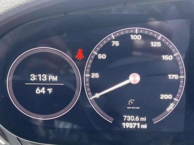 Used 2022 Porsche 911 Carrera RWD image 25
