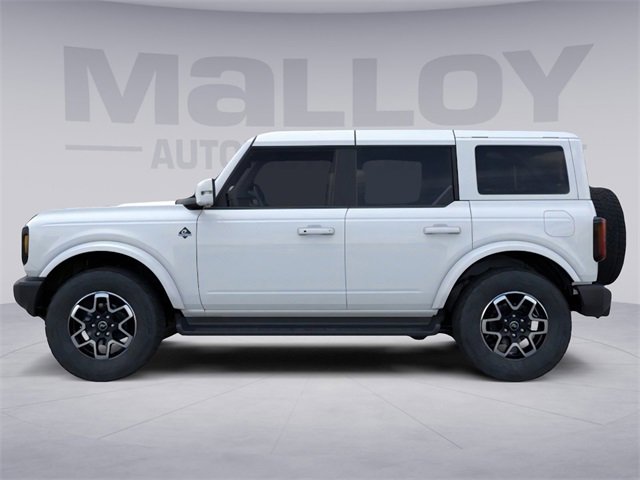 New 2025 Ford Bronco Outer Banks image 3