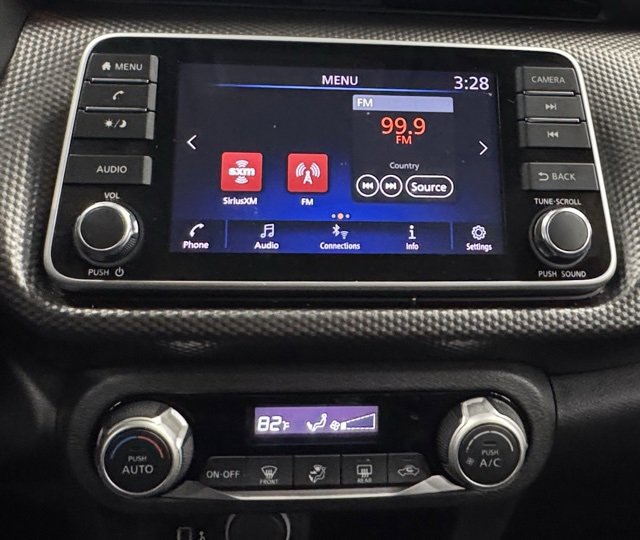 Used 2020 Nissan Kicks SV image 17