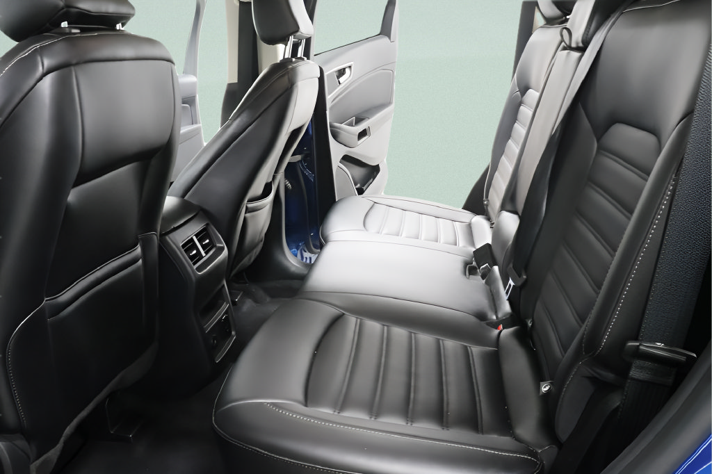 Used 2024 Ford Edge SEL w/ Convenience Package AWD/4WD image 21