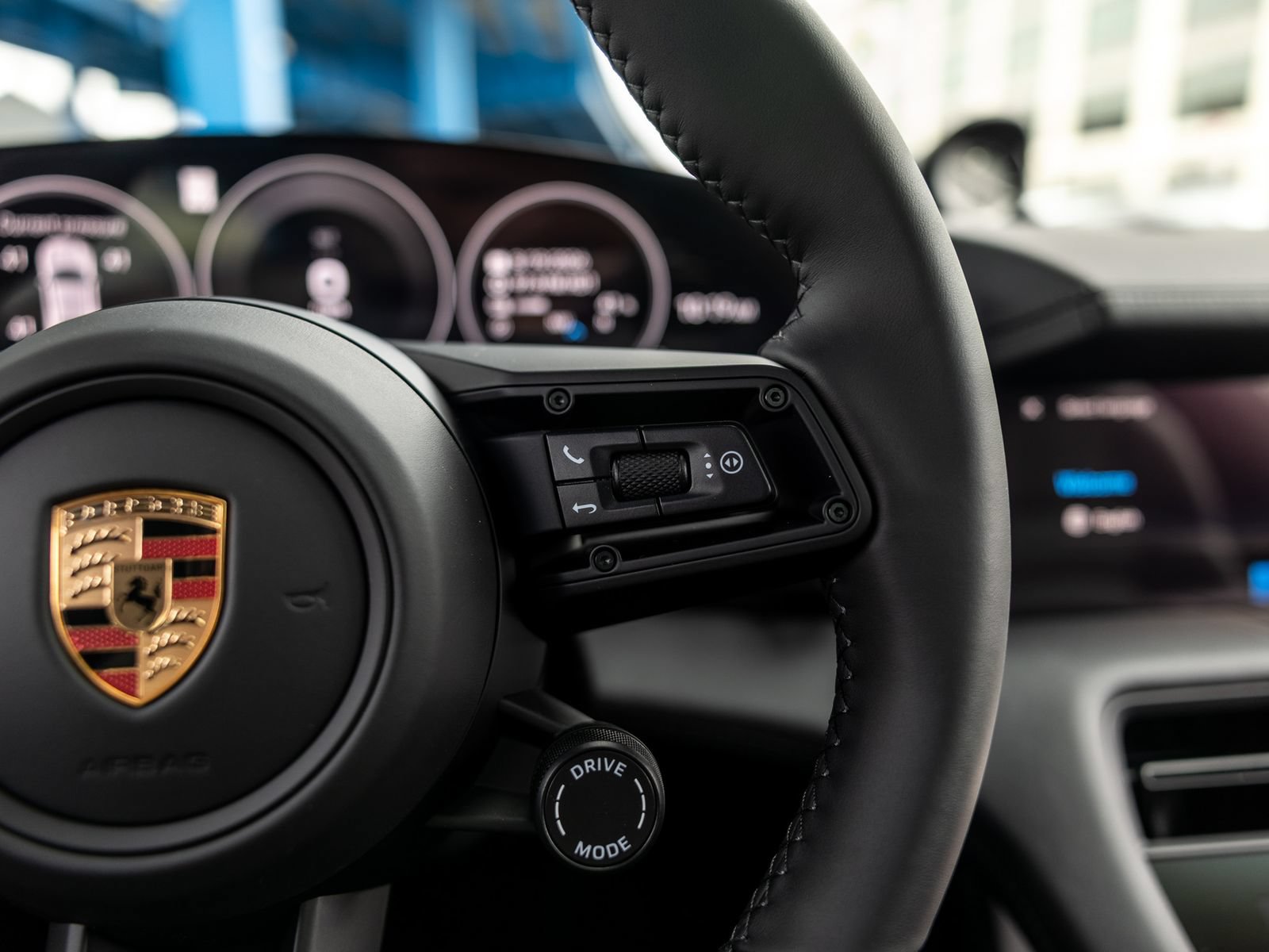 New 2026 Porsche Taycan AWD/4WD image 28