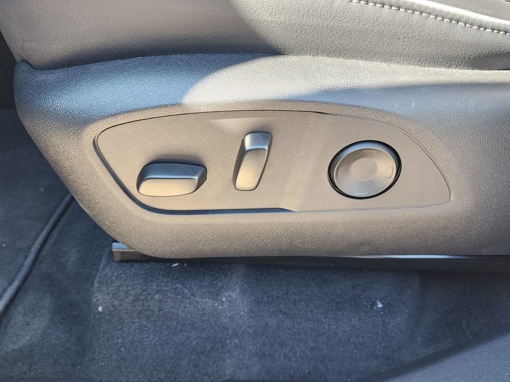 New 2026 Buick Enclave Preferred w/ Power Package image 18