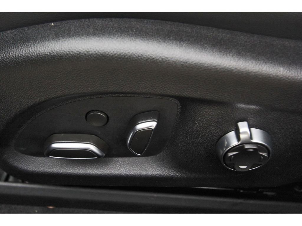 Certified 2025 Cadillac CT5 Premium Luxury image 29