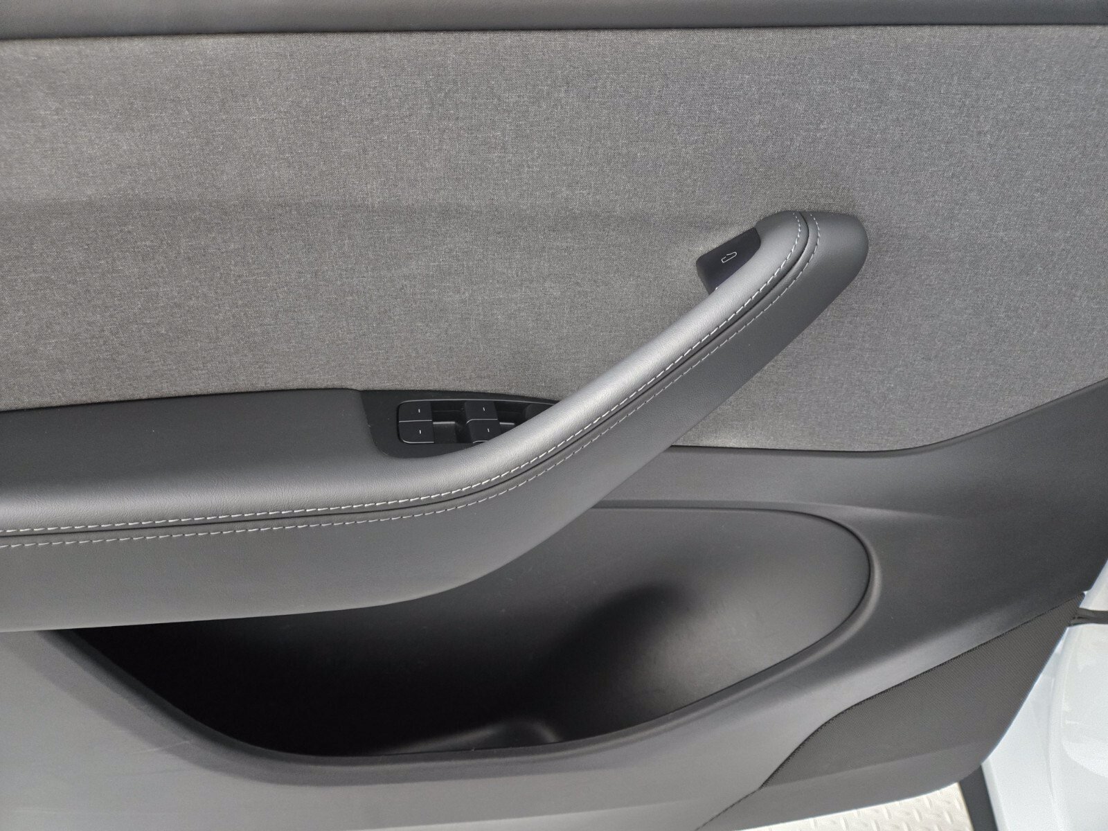 Used 2026 Tesla Model Y AWD image 22