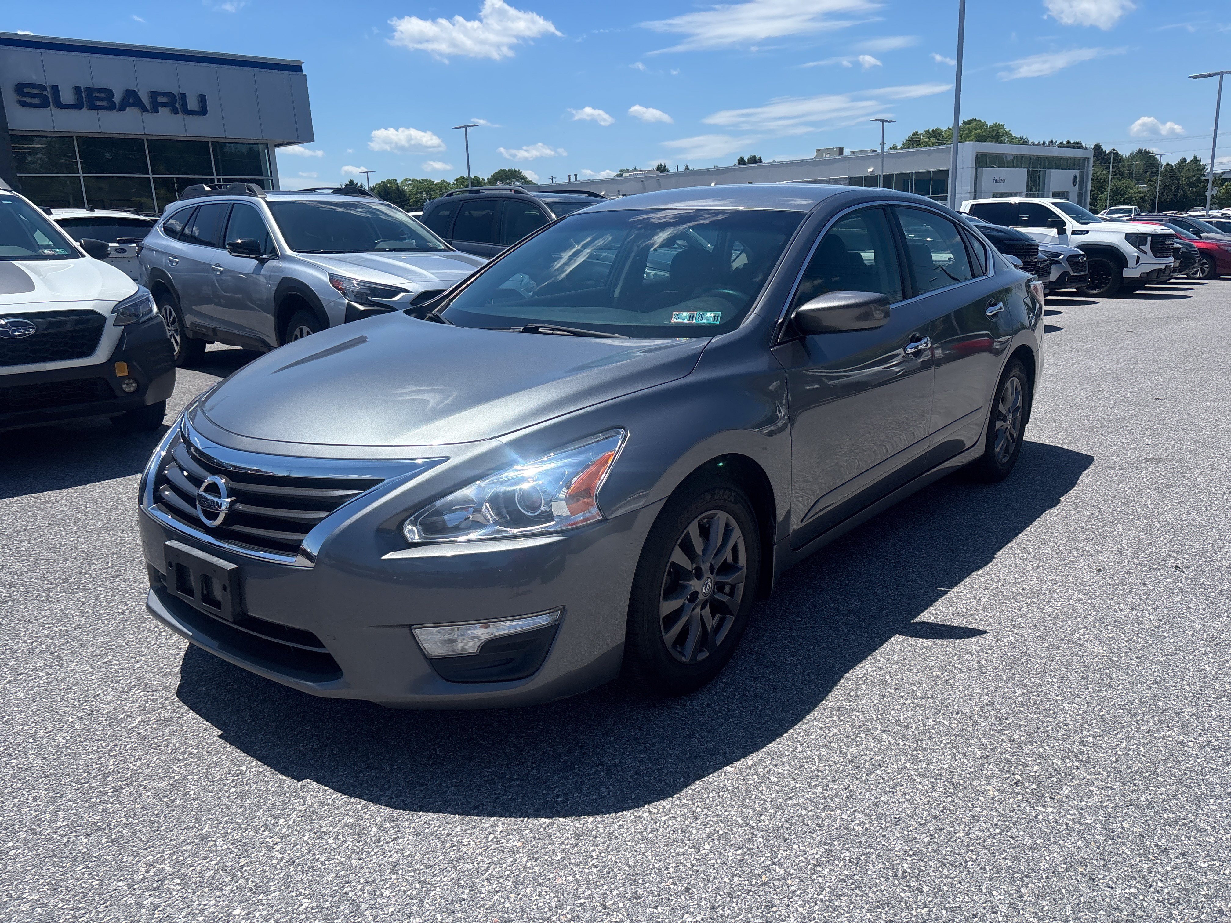 Used 2015 Nissan Altima 2.5 S w/ Sport Value Package FWD image 15