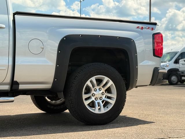 Used 2017 Chevrolet Silverado 1500 LT w/ All Star Edition AWD/4WD image 38