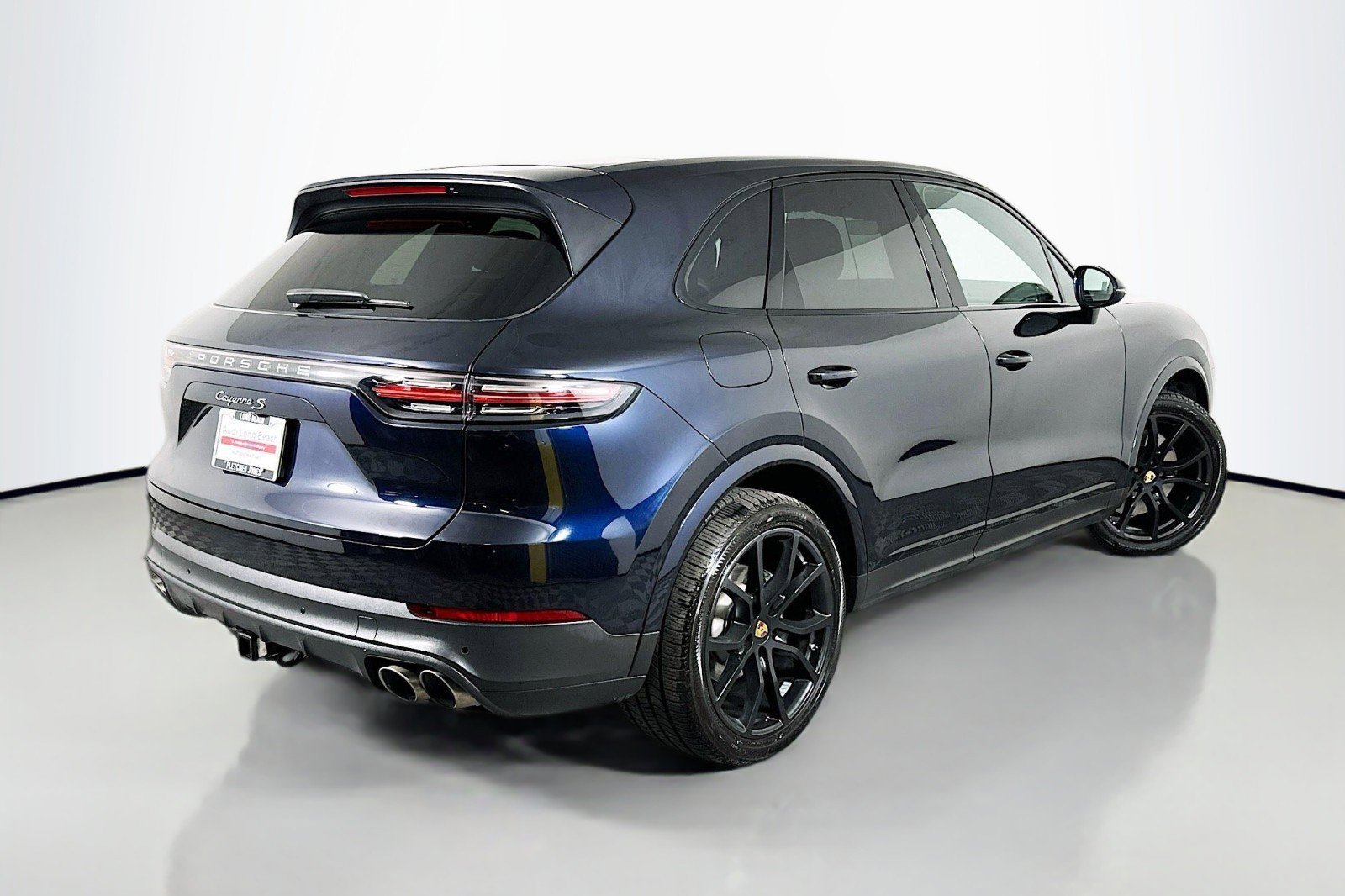 Used 2020 Porsche Cayenne S AWD/4WD image 14