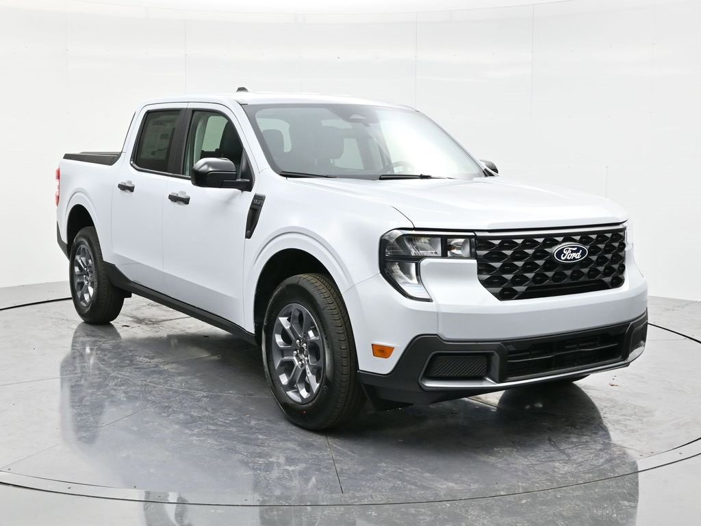 New 2025 Ford Maverick XLT