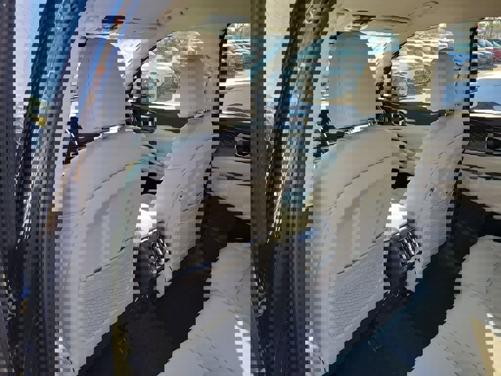 New 2026 Kia Sorento S image 16