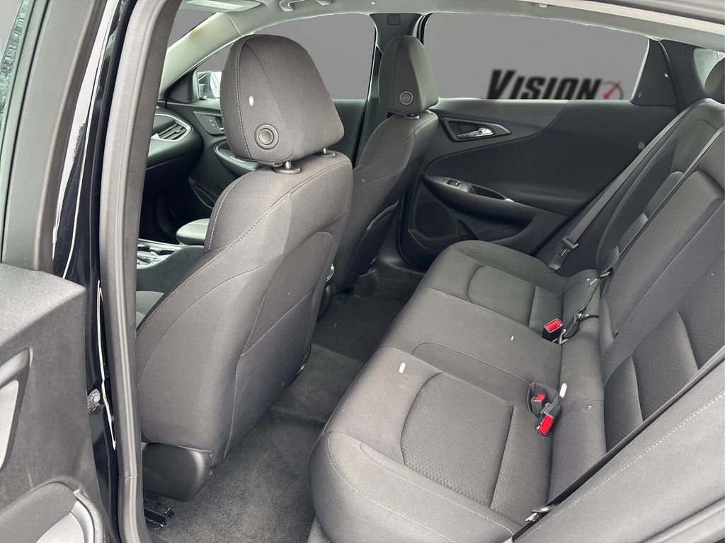 Used 2025 Chevrolet Malibu LT image 10